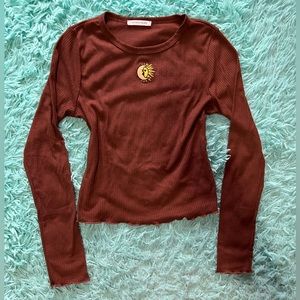Ribbed Embroidered Sun and Moon Brown Crop Top
